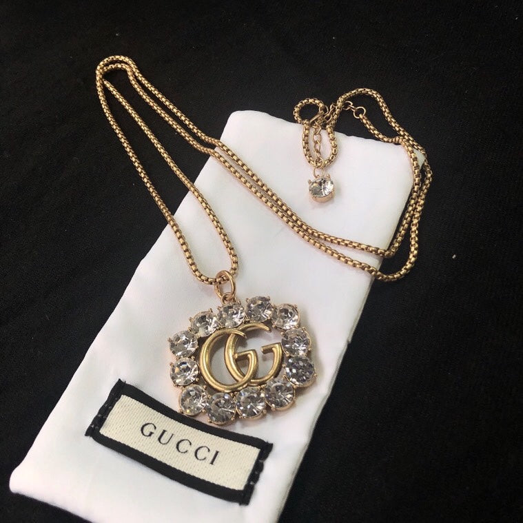 Good Diamond Design Earrings/ Bracelet/Necklace  (Set)