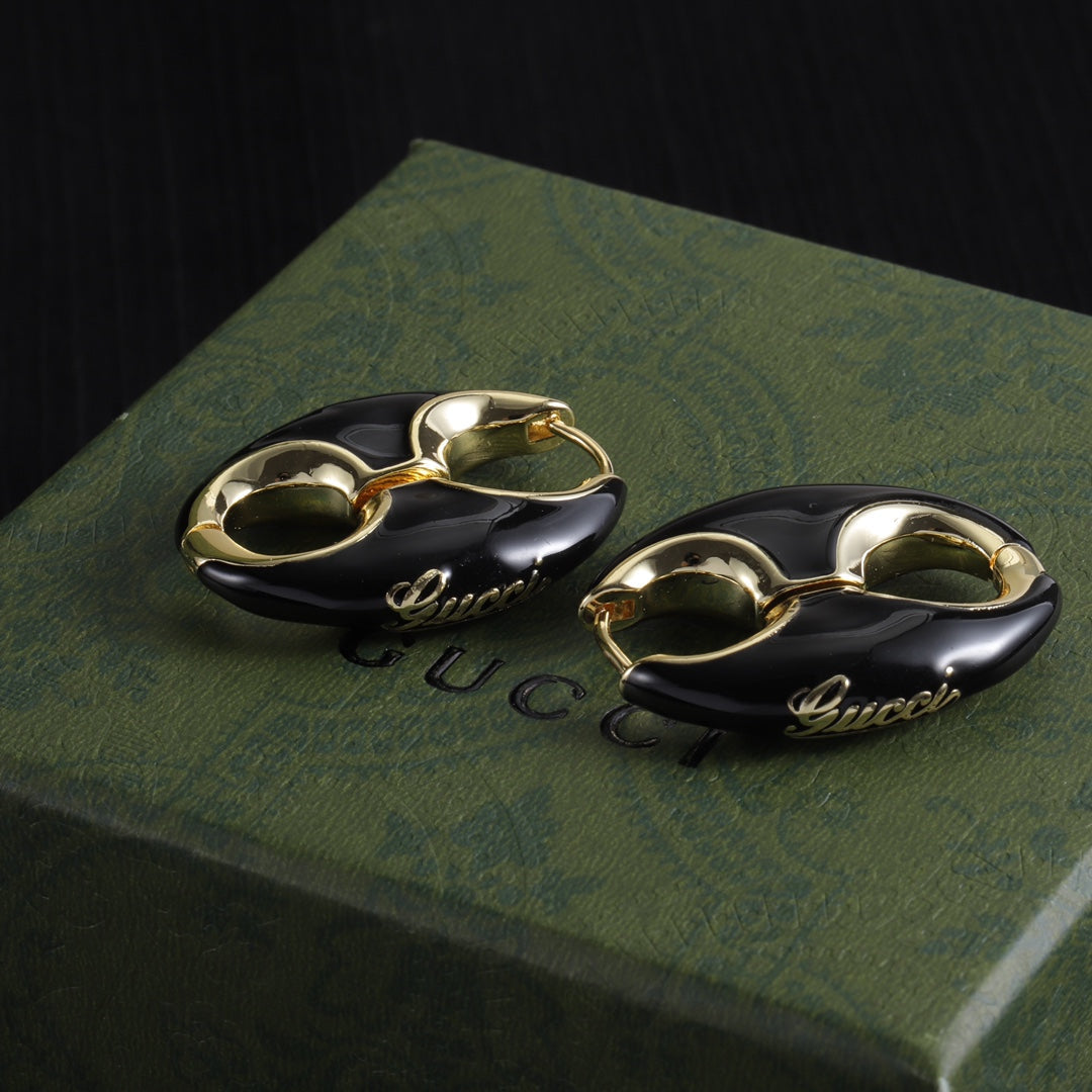 Vintage Good Fine Earrings